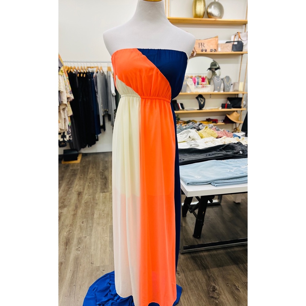 NWOT Ya Los Angeles maxi dress Sz M